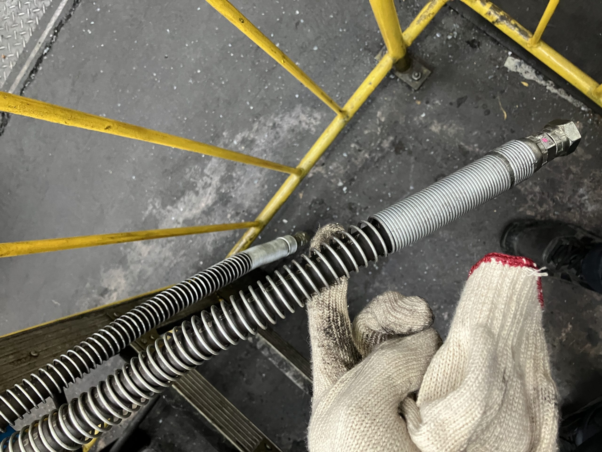 プラント工場 油圧ホース製作 | 株式会社フジテック