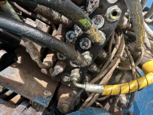 油圧ホース　ハーベスタ　林業